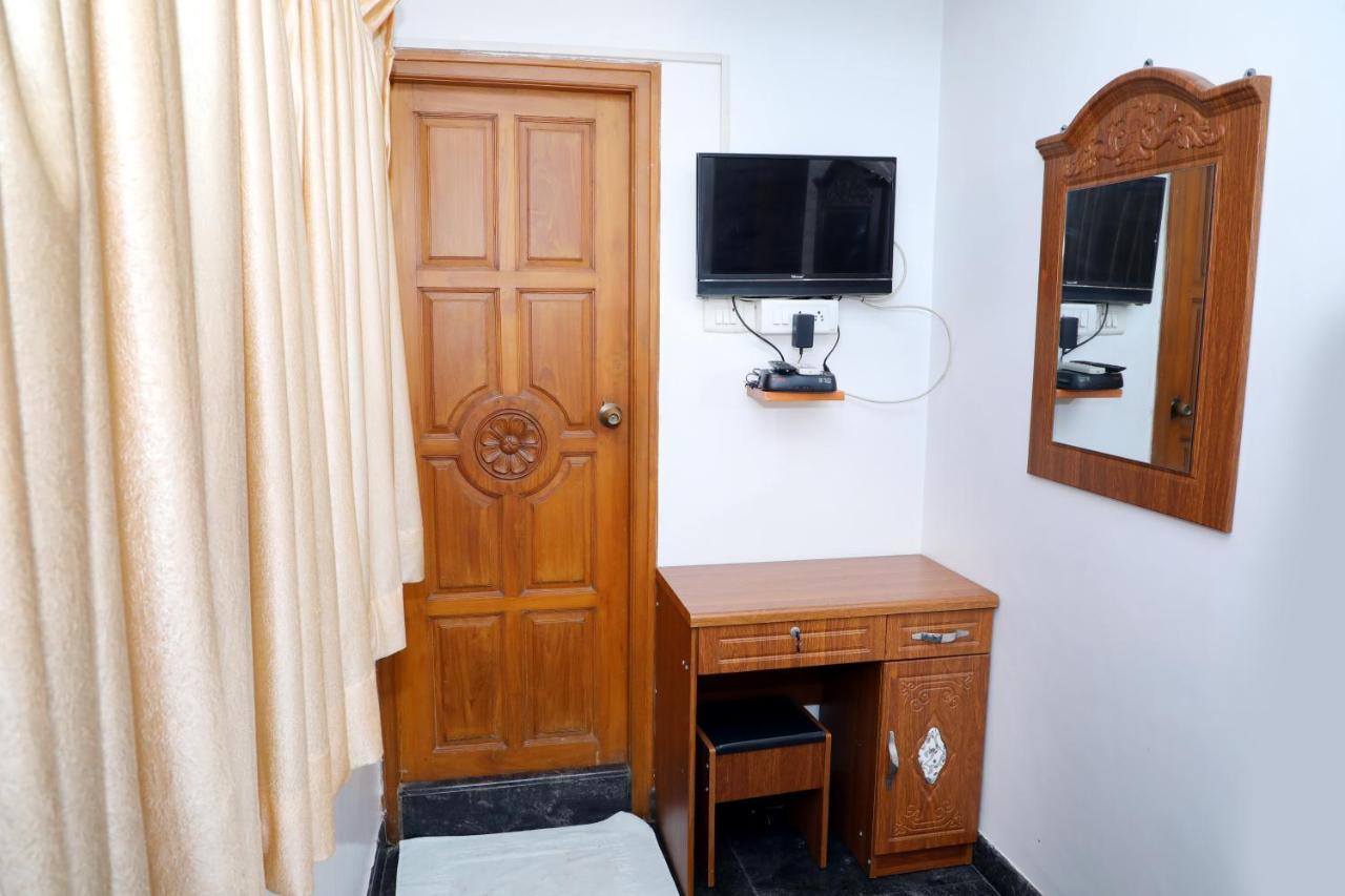 Rainbow House Luxury Rooms Chennai Exterior photo