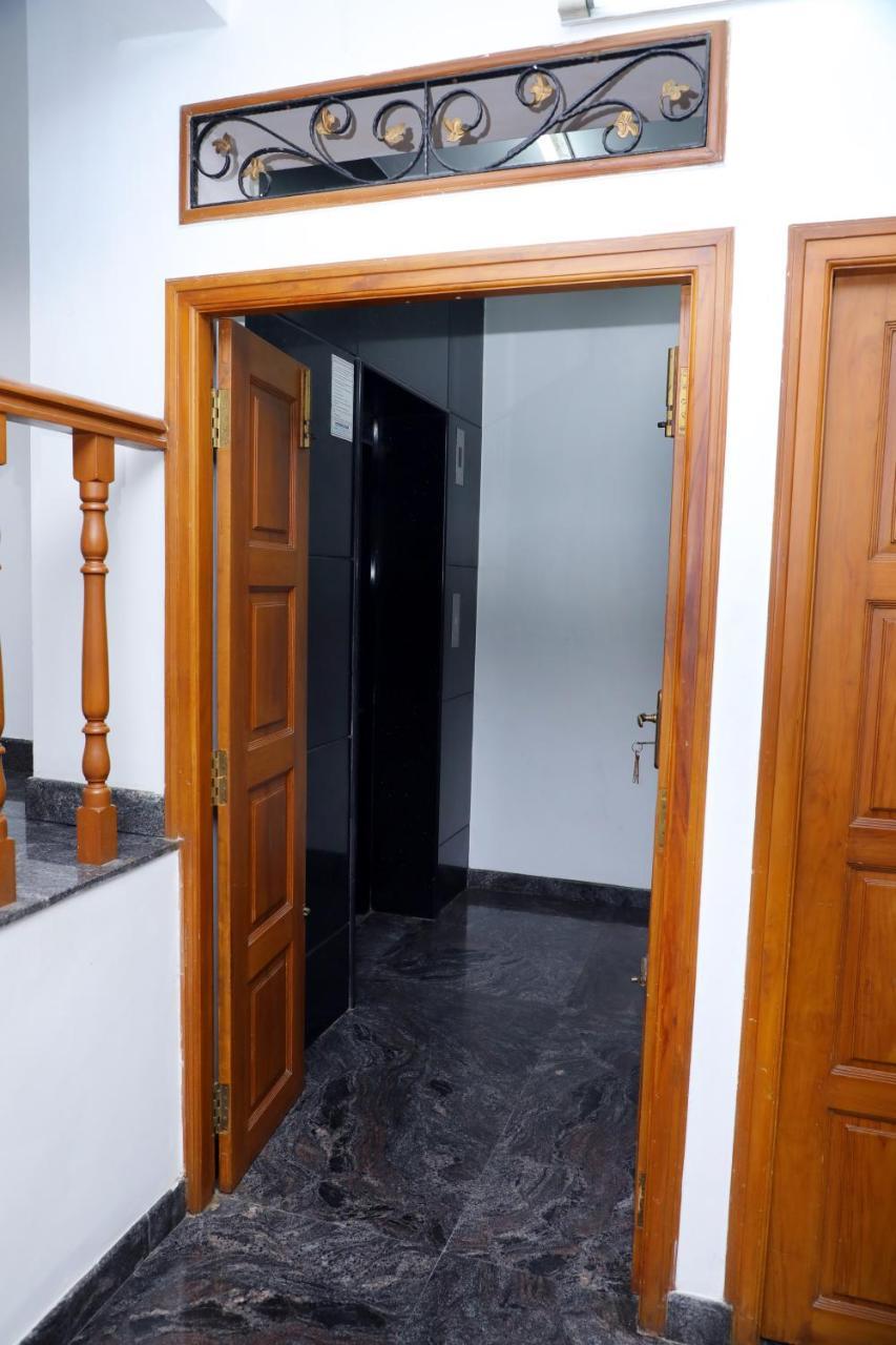 Rainbow House Luxury Rooms Chennai Exterior photo