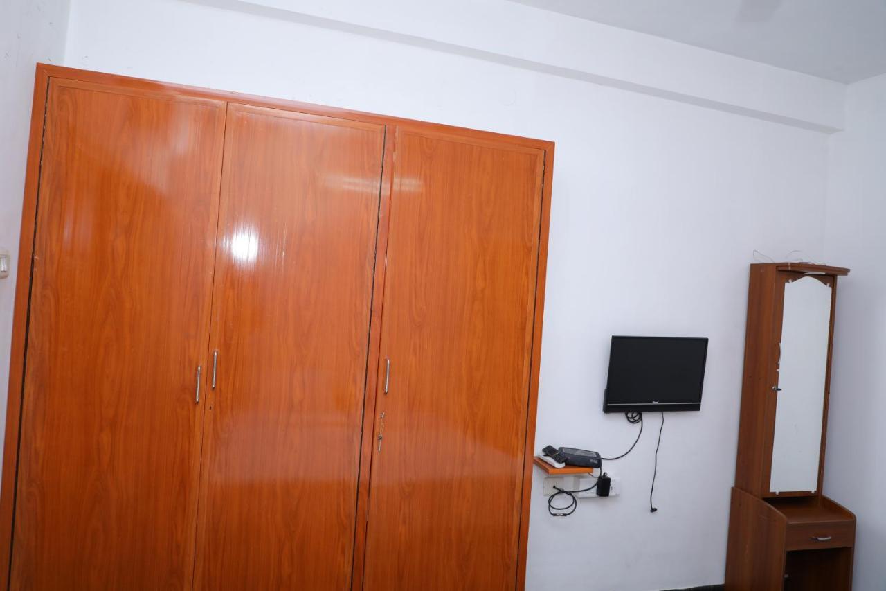 Rainbow House Luxury Rooms Chennai Exterior photo