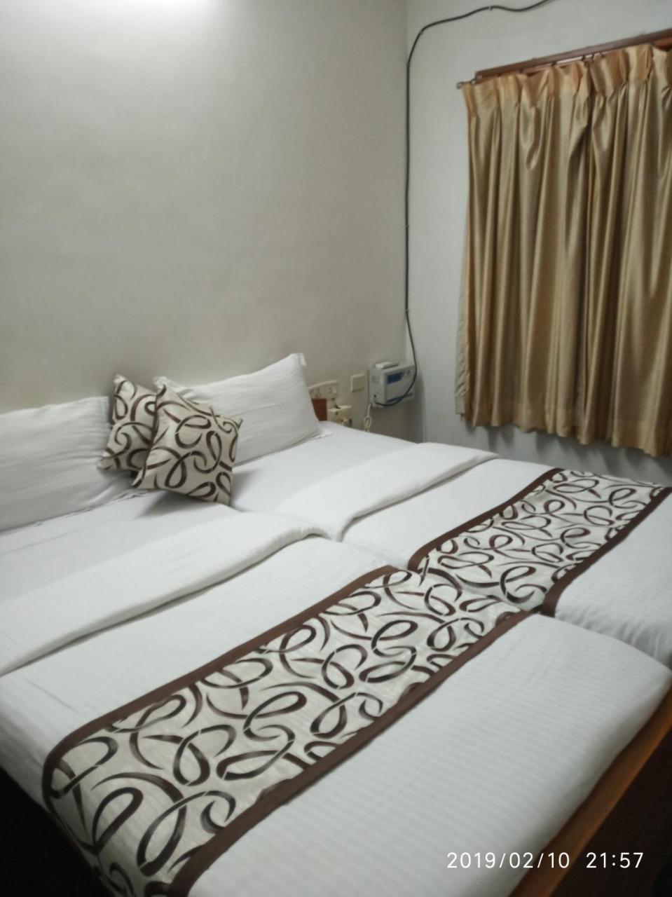 Rainbow House Luxury Rooms Chennai Exterior photo